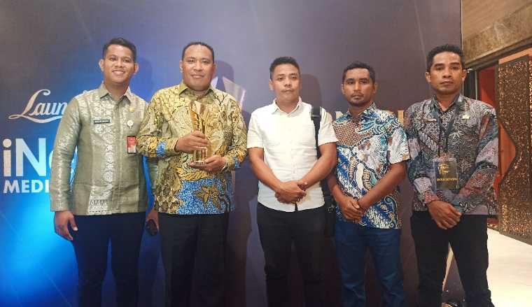 Berkat e-Smart Labuha, Bupati Halmahera Selatan Raih Penghargaan Indonesia Awards 2023