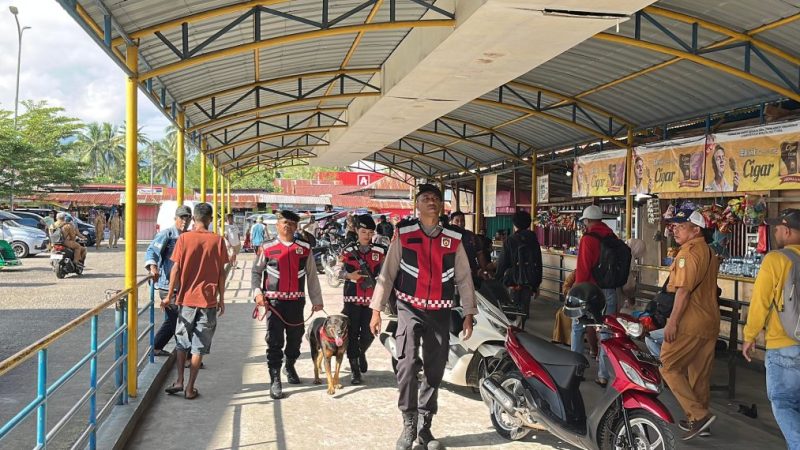Polda Maluku Utara Perketat Keamanan Jalur Laut Sofifi dengan Patroli Intensif Unit K-9