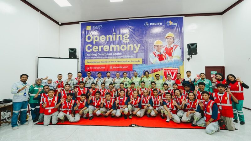 Program Vokasi Pelita Angkatan IV: Harita Nickel Latih 40 Pemuda Pulau Obi Jadi Operator Alat Berat Bersertifikasi