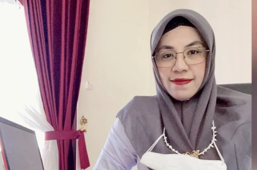 Gubernur Sherly Tjoanda Tunjuk dr. Rosita Alkatiri sebagai Plt Direktur RSUD Chasan Boesoirie
